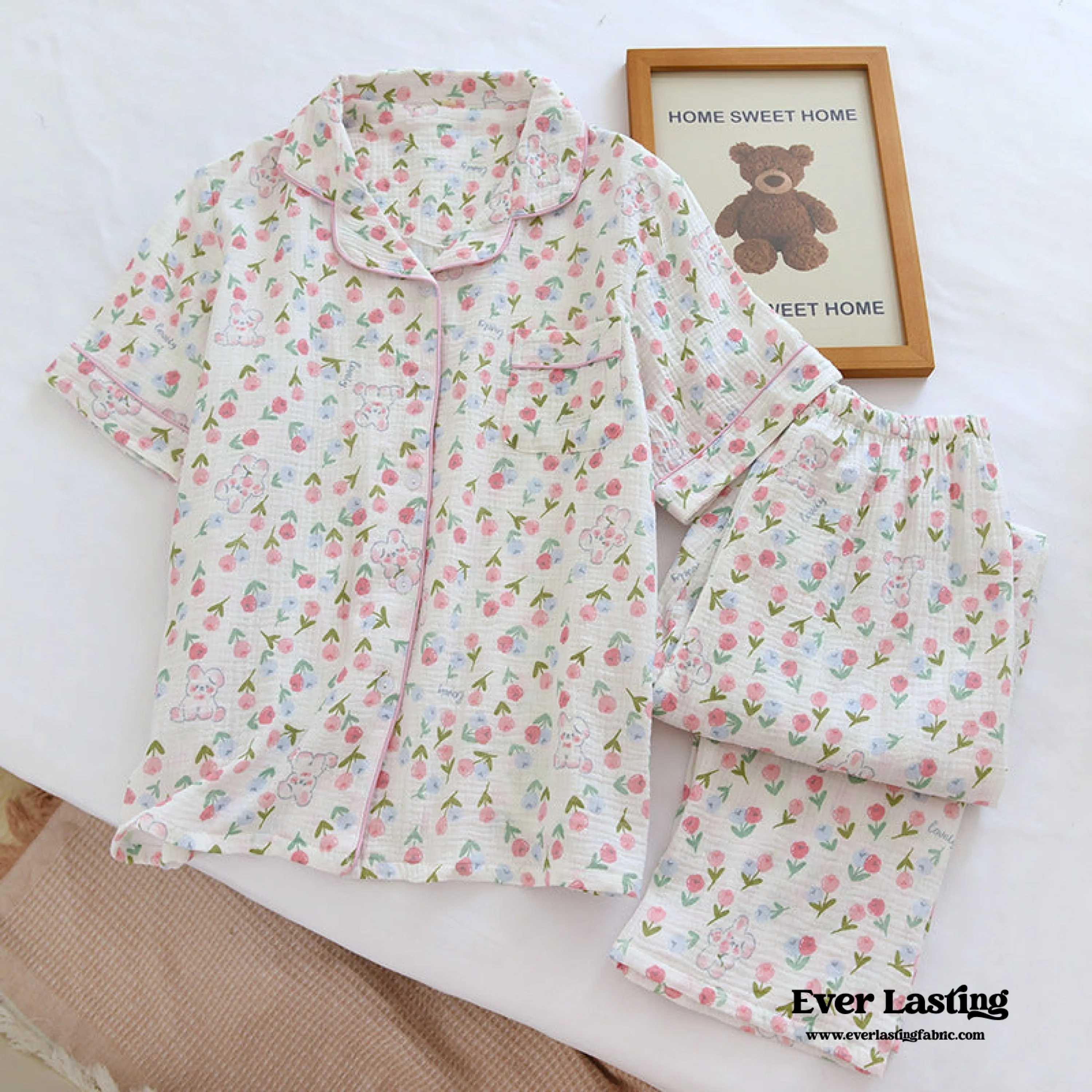 Floral Garden Short Sleeves and Pants Cotton Pajama Set / White