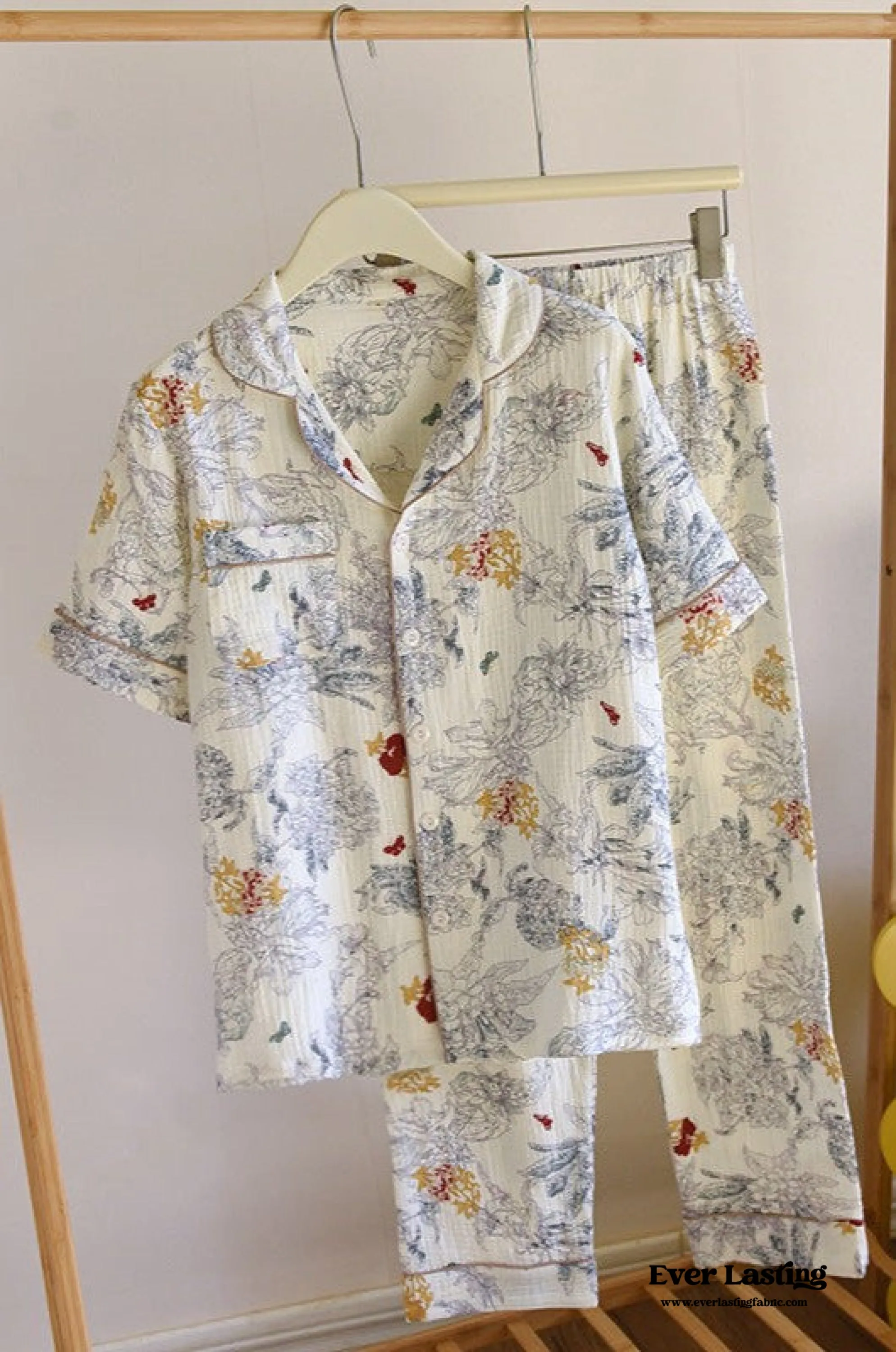 Floral Garden Short Sleeves and Pants Cotton Pajama Set / White