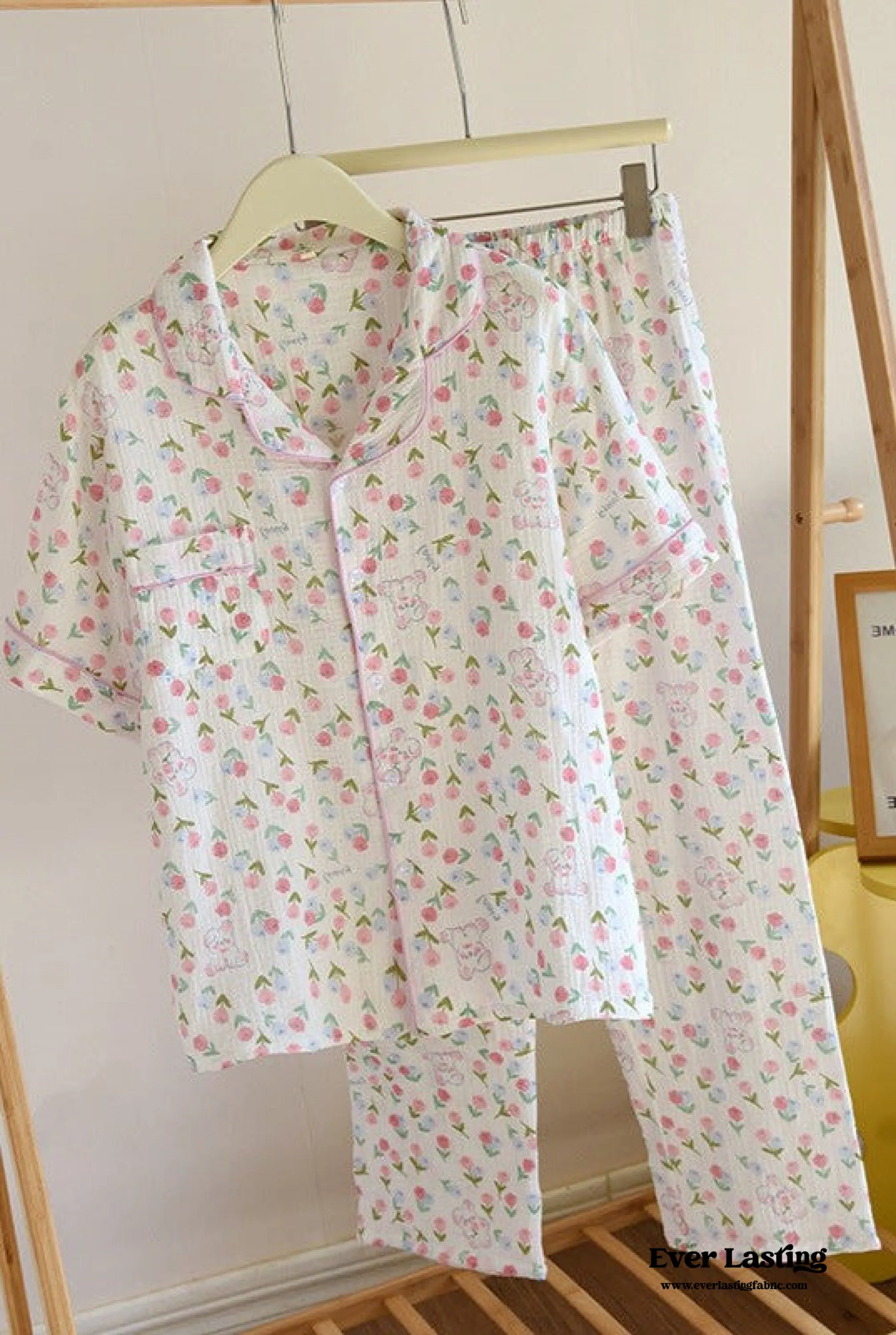 Floral Garden Short Sleeves and Pants Cotton Pajama Set / White