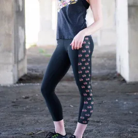 Maryland Flag Crab Pattern Sides (Black) / Yoga Leggings