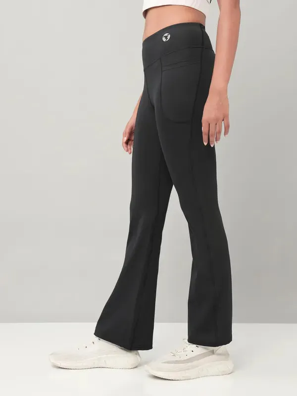 Women Solid Fit & Flare Pants with ELASTO PLUS
